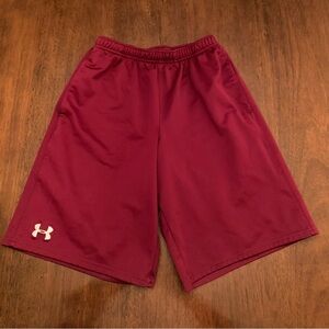Under Armour Mens Shorts Burgundy Size SM/P W/White Draw String Side Pockets